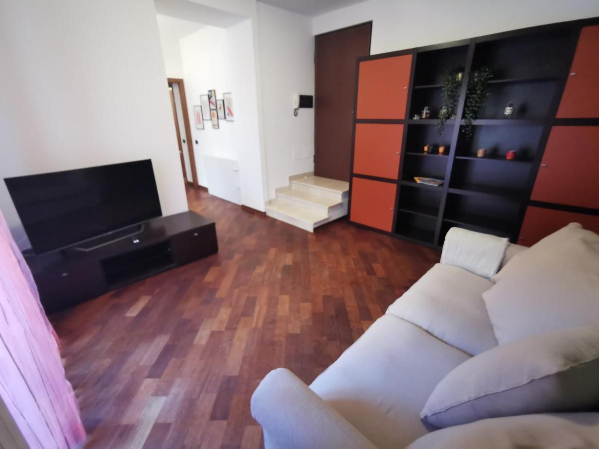 לונאטו Fontanone Apartment מראה חיצוני תמונה