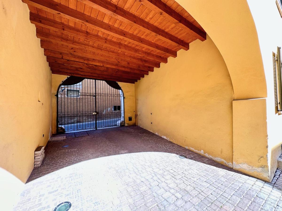 לונאטו Fontanone Apartment מראה חיצוני תמונה